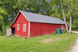 W11676 Pergande Rd, Columbus, WI 53925 - Photo 7