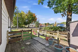 2453 Superior St, Madison, WI 53704 - Photo 25