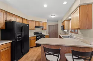 411 Amey Dr, Baraboo, WI 53913 - Photo 7