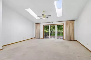 100 Wildwood Dr, Columbus, WI 53925 - Photo 13