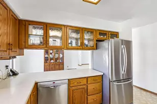 100 Wildwood Dr, Columbus, WI 53925 - Photo 19