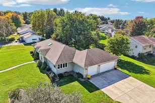 100 Wildwood Dr, Columbus, WI 53925 - Photo 3