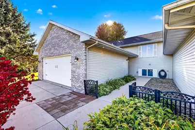 3165 Edmonton Drive, Sun Prairie, WI 53590 - Photo 1