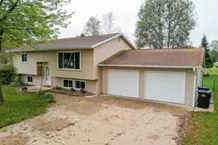 928 Pfaff Pkwy, Sparta, WI 54656 - Photo 5