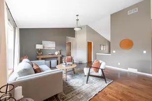 7705 Crawling Stone Rd, Madison, WI 53719 - Photo 9