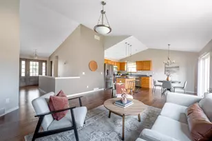 7705 Crawling Stone Rd, Madison, WI 53719 - Photo 5