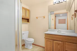 5314 Valley Edge Dr, Madison, WI 53704 - Photo 31