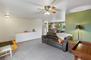 82 Bindl Dr, Reedsburg, WI 53959 - Photo 3