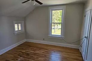 402 W Carroll St, Portage, WI 53901 - Photo 9