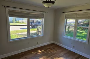 402 W Carroll St, Portage, WI 53901 - Photo 17