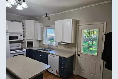 402 W Carroll Street, Portage, WI 53901 - Photo 15