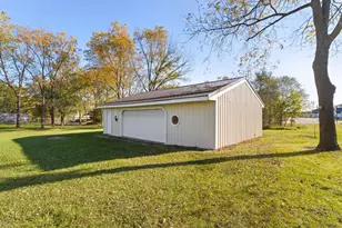 310 S Main St, Pardeeville, WI 53954 - Photo 27