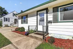924 W Fulton St, Edgerton, WI 53534 - Photo 21