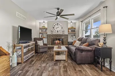 5067 Hardy Trail, Waunakee, WI 53597 - Photo 3