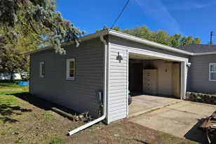 1705 Whipple St, Beloit, WI 53511 - Photo 23