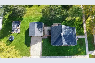402 E Main Street, Janesville, WI 53536 - Photo 17