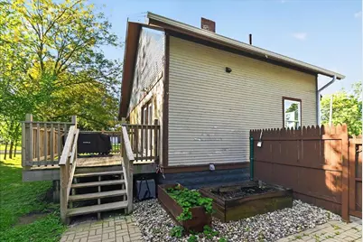 402 E Main Street, Janesville, WI 53536 - Photo 33