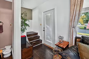 402 E Main St, Janesville, WI 53536 - Photo 45