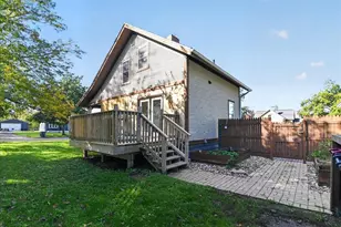 402 E Main St, Janesville, WI 53536 - Photo 31
