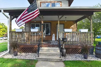 402 E Main Street, Janesville, WI 53536 - Photo 9