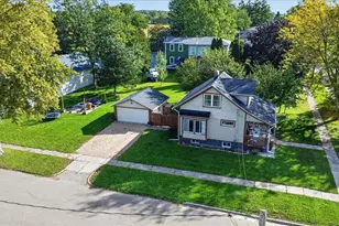 402 E Main St, Janesville, WI 53536 - Photo 15