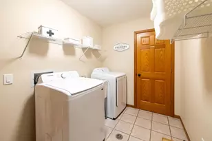 906 2nd St, Baraboo, WI 53913 - Photo 25
