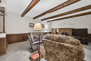 5800 Tall Oaks Rd, Fitchburg, WI 53711 - Photo 17