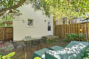 1406 Jenifer St, Madison, WI 53703 - Photo 9