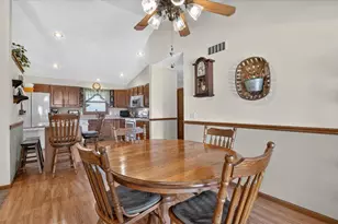 5541 W County A Rd, Janesville, WI 53548 - Photo 19