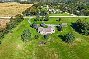 5541 W County A Rd, Janesville, WI 53548 - Photo 65