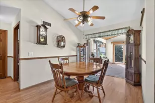 5541 W County A Rd, Janesville, WI 53548 - Photo 21