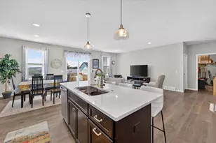7651 Stones Throw Dr, Madison, WI 53719 - Photo 5