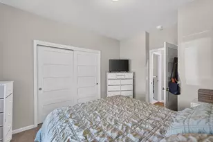 7651 Stones Throw Dr, Madison, WI 53719 - Photo 17