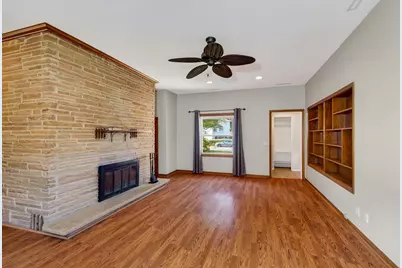 301 S Franklin Street, Verona, WI 53593 - Photo 9