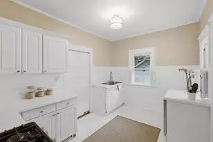 1040 Tolman St, Lake Geneva, WI 53147 - Photo 17