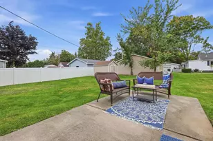 1040 Tolman St, Lake Geneva, WI 53147 - Photo 35