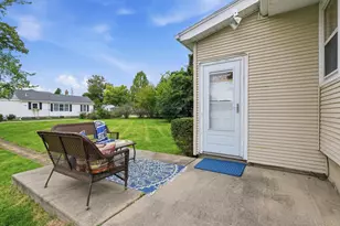 1040 Tolman St, Lake Geneva, WI 53147 - Photo 37