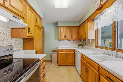 502 Lake Street, Beaver Dam, WI 53916 - Photo 7