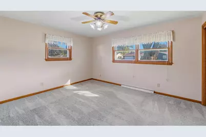 502 Lake Street, Beaver Dam, WI 53916 - Photo 9