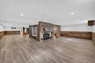 31 Hiawatha Cir, Madison, WI 53711 - Photo 31