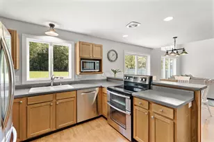 3137 Bradbury Rd, Madison, WI 53719 - Photo 9