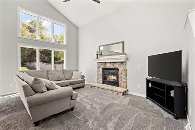 3137 Bradbury Road, Madison, WI 53719 - Photo 3