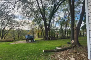 617 Center St, Wonewoc, WI 53968 - Photo 11