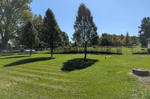 W7691 Lake Shore Rd, Sharon, WI 53585 - Photo 27