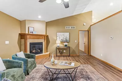 401 Bretts Way, Orfordville, WI 53576 - Photo 7