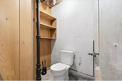 554 W Church Street, Belleville, WI 53508 - Photo 31