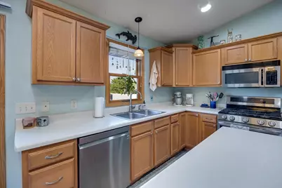 2836 Regent Street, Janesville, WI 53546 - Photo 11