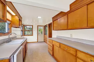 407 Morningside Ave, Madison, WI 53716 - Photo 11