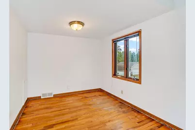 407 Morningside Avenue, Madison, WI 53716 - Photo 9