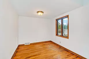 407 Morningside Ave, Madison, WI 53716 - Photo 9